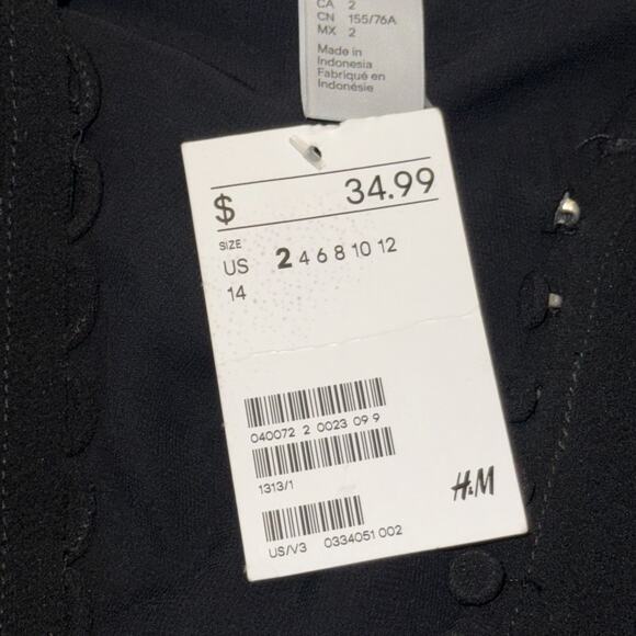 H&M A-Line Mini Dress Women's 2 Black Long Sleeve Button Front V-Neck - Picture 4 of 8